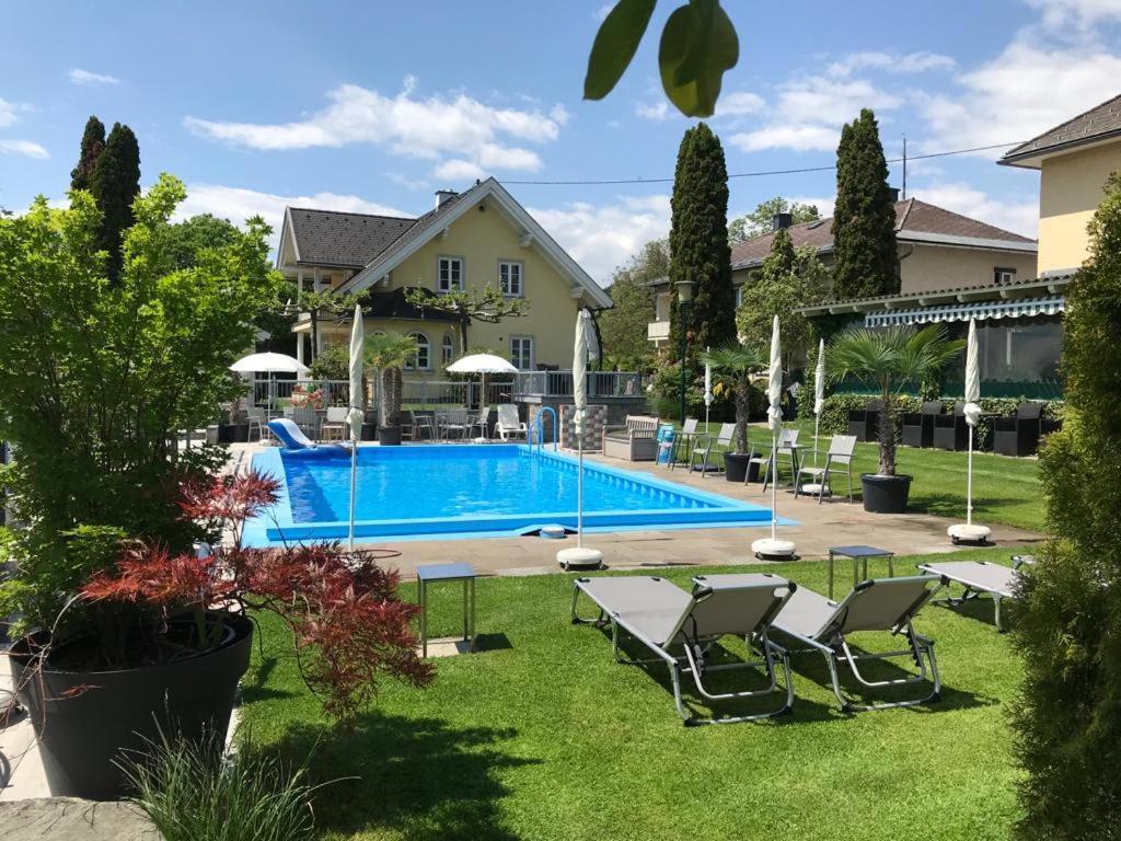 Ferienanlage Seehof Krumpendorf ภายนอก รูปภาพ