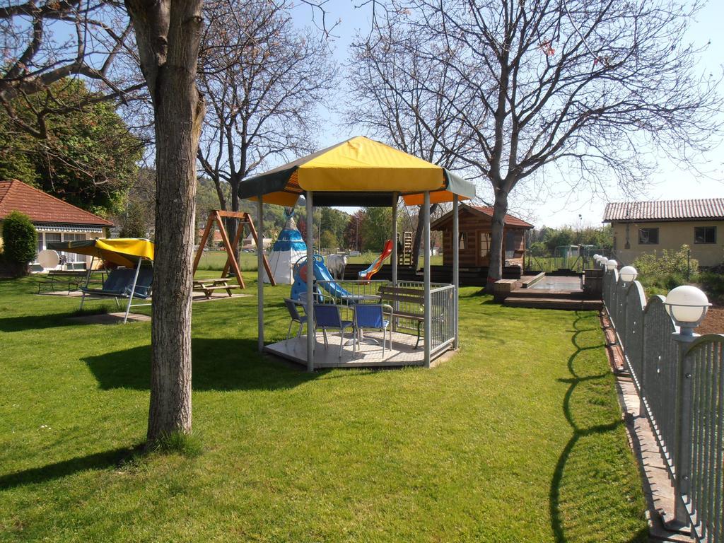 Ferienanlage Seehof Krumpendorf ภายนอก รูปภาพ