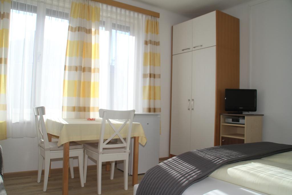 Ferienanlage Seehof Krumpendorf ภายนอก รูปภาพ